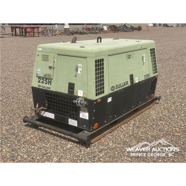 2012 SULLAIR 225H PORTABLE AIR COMPRESSOR
