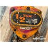 Image 2 : (3) ASSORTED MANUAL CHAIN HOIST & LIFTING CLAMP