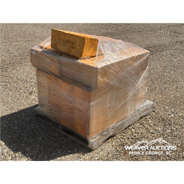(5) FOAM CHAULKS (5) FOAM BLOCKS