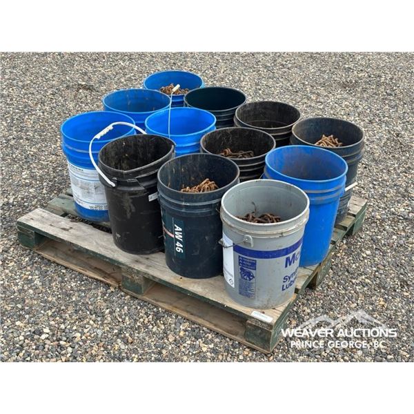 TRUCK TIRE CHAINS