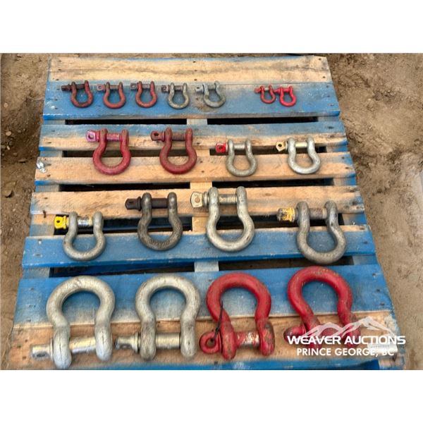 QUANTITY OF ASSORTED SHACKLES