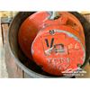 Image 3 : (2) ASSORTED MANUAL CHAIN HOIST
