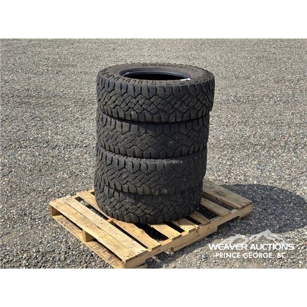 (4) LT275/70R18 GOODYEAR DURATRAC WRANGLER