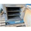 Image 7 : GULLCO WELDING ROD OVEN