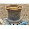 Image 3 : JOHN DEERE 748G STEEL RIM