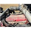 Image 35 : 2005 KENWORTH T800 TRI DRIVE SLEEPER TRUCK TRACTOR