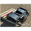 Image 4 : 2025 LANDHONOR SKID STEER BALE SPEAR