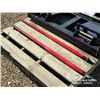 Image 7 : 2025 LANDHONOR SKID STEER BALE SPEAR