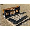 Image 2 : 2025 LANDHONOR 48 IN. SKID STEER PALLET FORKS