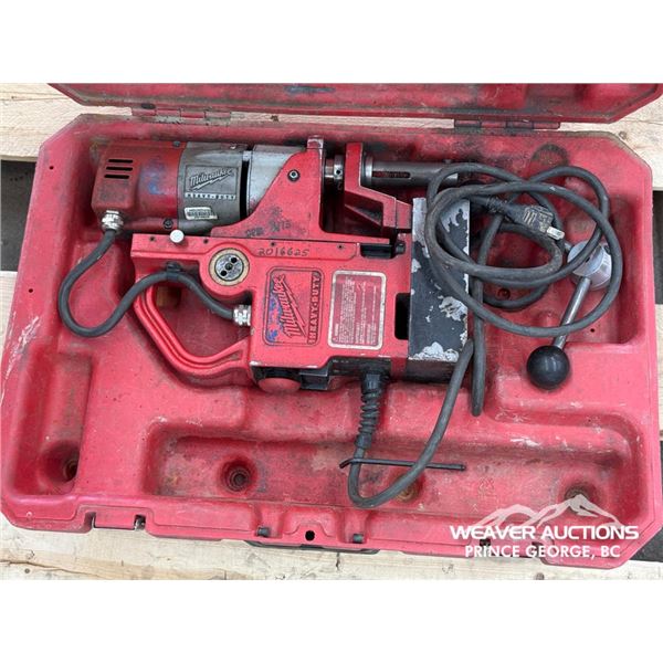 MILWAUKEE MAG DRILL