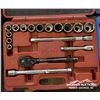 Image 3 : 3/4 DRIVE & 1/2 IN. SOCKET SETS