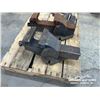 Image 5 : BENCH VISE