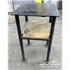Image 2 : SHOP TABLE
