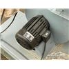 Image 15 : (2) TABLE SAWS W/DUST COLLECTOR