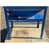 Image 6 : SAND/GLASS BEADER CABINET