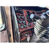 Image 20 : 2005 KENWORTH T800B TRI DRIVE WINCH TRACTOR
