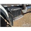 Image 50 : 2005 KENWORTH T800B TRI DRIVE WINCH TRACTOR