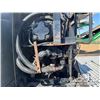 Image 54 : 2005 KENWORTH T800B TRI DRIVE WINCH TRACTOR