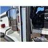 Image 5 : 2005 KENWORTH T800B TRI DRIVE WINCH TRACTOR