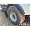 Image 72 : 2005 KENWORTH T800B TRI DRIVE WINCH TRACTOR