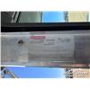 Image 7 : 2005 KENWORTH T800B TRI DRIVE WINCH TRACTOR