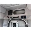 Image 25 : 2005 PETERBILT 378 T/A SLEEPER TRUCK TRACTOR