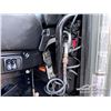 Image 22 : 2006 PETERBILT 378 T/A DUMP TRUCK