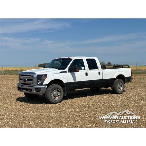 2013 FORD F350 XLT CREW CAB PICKUP