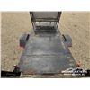 Image 15 : 1992 DANCHUK 10 FT. S/A FLAT DECK TRAILER