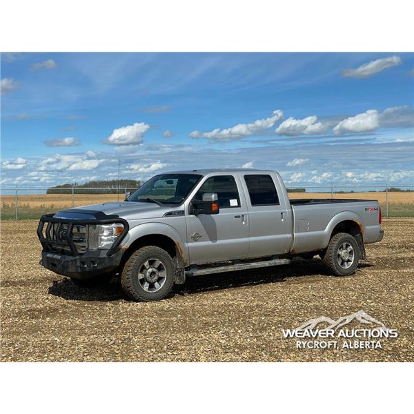 2011 FORD F350 SUPER DUTY CREW CAB PICKUP