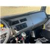 Image 11 : 2000 FREIGHTLINER FL112 T/A FLATBED TRUCK