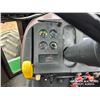 Image 11 : 1983 JOHN DEERE 8450 4WD TRACTOR