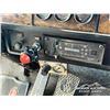 Image 13 : 1995 KENWORTH T800 T/A FUEL TRUCK