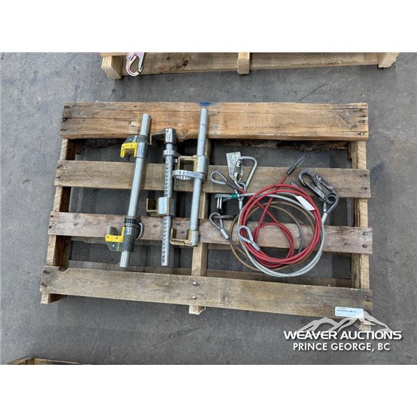 BEAM CLAMPS & DOG LEASHES