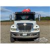 Image 2 : 2012 INTERNATIONAL 4400 S/A BOOM TRUCK