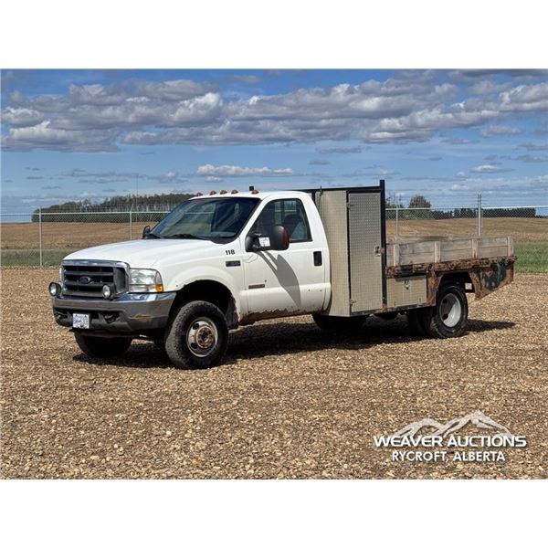 2004 FORD F350 XLT SINGLE CAB FLATBED TRUCK
