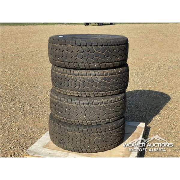 (4) GRIZZLY 35X12.50R18 TIRES
