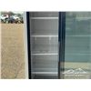 Image 7 : TRUE COMMERCIAL REFRIGERATOR