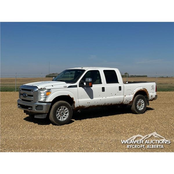 2013 FORD F250 XLT CREW CAB PICKUP