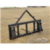 Image 4 : TRACTOR BALE SPEAR