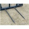 Image 8 : TRACTOR BALE SPEAR