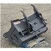 Image 7 : AMI 64 IN. EXCAVATOR TILT BUCKET