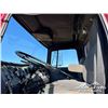 Image 11 : 1993 FORD L9000 CONTOUR T/A GRAIN TRUCK