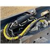 Image 6 : BOBCAT HYD. ANGLE 8 FT. DOZER BLADE