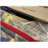 Image 6 : QTY OF FREIGHTLINER PARTS