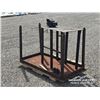 Image 4 : (2) METAL TABLES C/W VICE
