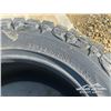 Image 6 : (1) GRIZZLY 33X12.50R20 TIRE