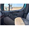 Image 14 : 2006 FREIGHTLINER M2 S/A TRUCK