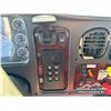 Image 22 : 2006 FREIGHTLINER M2 S/A TRUCK