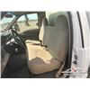 Image 10 : 2000 FORD F450 S/A REEFER VAN